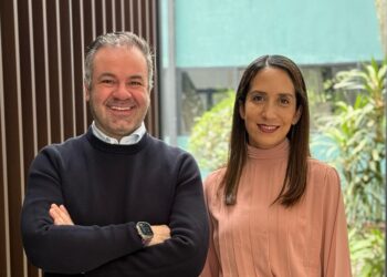 Asociaciones de electromovilidad ofrecen apoyo al gobierno para desarrollar políticas públicas