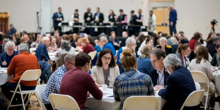 Abre Sener convocatoria para participar en los foros rumbo al Plan Nacional de Desarrollo 2025-2030