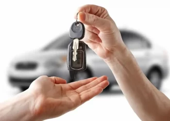 Cierran marcas el año con aumento de 9.8 % en ventas de autos ligeros