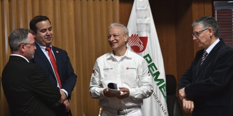 Infraestructura para Trion requerirá 50 mil toneladas de acero: Pemex