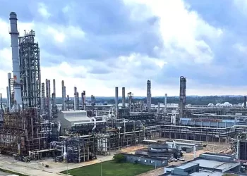 Aun con aumento en diciembre, producción de petroquímicos de Pemex va a la baja