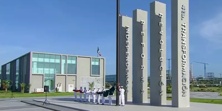 Revisará ASF contratos de los 6 paquetes en que se licitó Dos Bocas