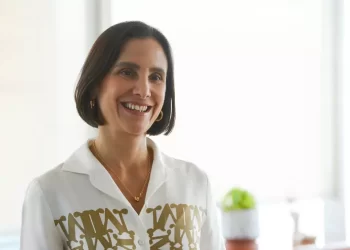 Energía, sinónimo de poder, pero también de desigualdad hacia la mujer: Luz Elena González Escobar