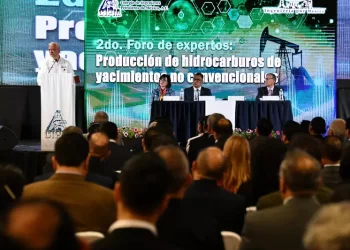 Muy avanzado, agotamiento de recursos convencionales, advierte Pemex