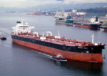 Caen exportaciones petroleras en el primer trimestre del año