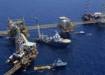 Será México importador neto de petróleo para 2030, prevé la IEA