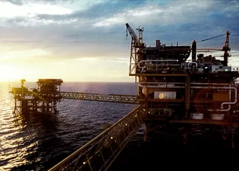 Caen 26 % exportaciones de crudo de Pemex