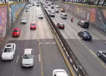 Por décima semana consecutiva, automovilistas pagarán completo el IEPS a gasolinas y diésel