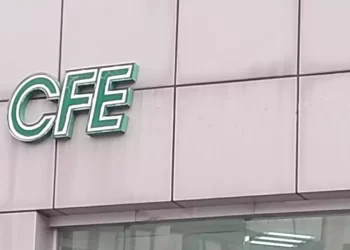 Deuda con proveedores también acecha en CFE