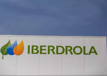 Se va Iberdrola de México; no hay seguridad jurídica con Sheinbaum