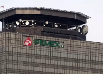 Pemex debe pagar casi 17 mil mdd de deuda financiera este año