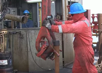 Adeudo de Pemex a proveedores sigue siendo insostenible: Coparmex