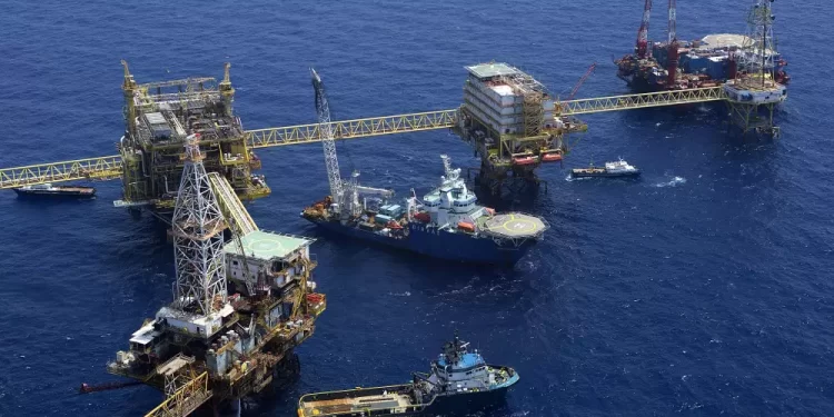 En solo un año, reservas probadas de petróleo de México cayeron 3 %, revela OPEP