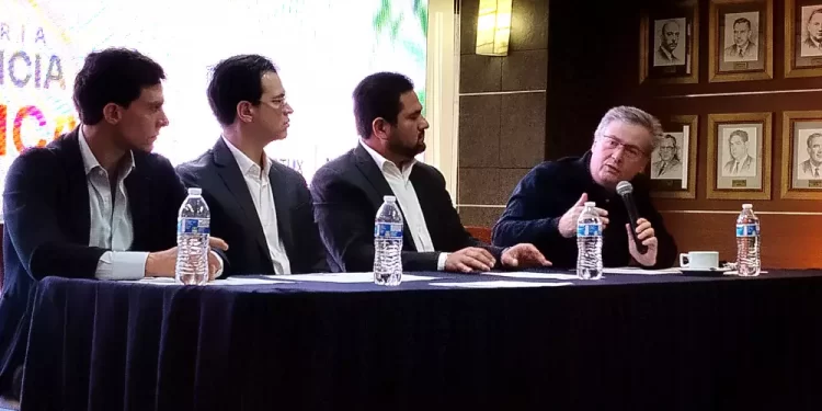 Debe Pemex aumentar producción por el bien de la economía en zonas petroleras: Canacintra