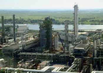 Refinación, el principal reto para reducir las emisiones