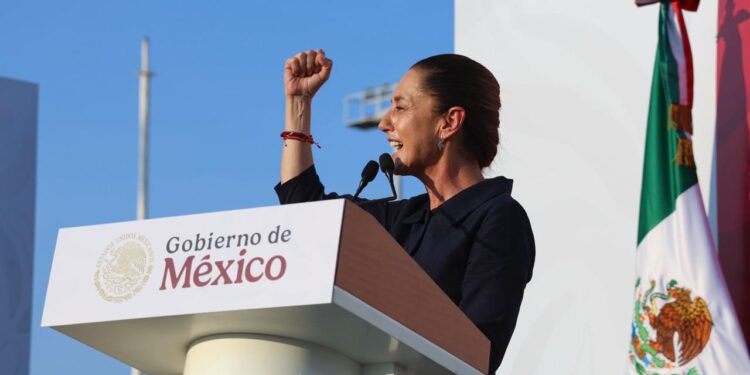 Destaca Luz Elena González logros del primer año de gobierno de Claudia Sheinbaum