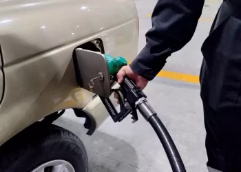 Inician ASEA y Pemex verificaciones de la calidad de las gasolinas para venta al público