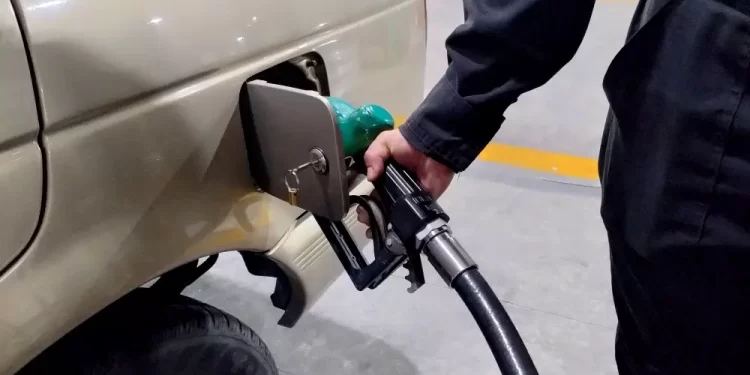 Inician ASEA y Pemex verificaciones de la calidad de las gasolinas para venta al público