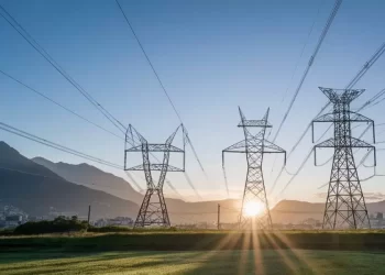 Reestrenará CFE Fibra E para financiar expansión de la red de transmisión