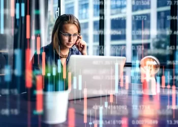 GFLAC lanza convocatoria al premio “Mujeres por las Finanzas Sostenibles”