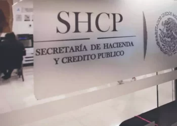 Colocaciones de México para apoyar a Pemex obtuvieron demanda por 50.6 mil mdd equivalentes: Hacienda