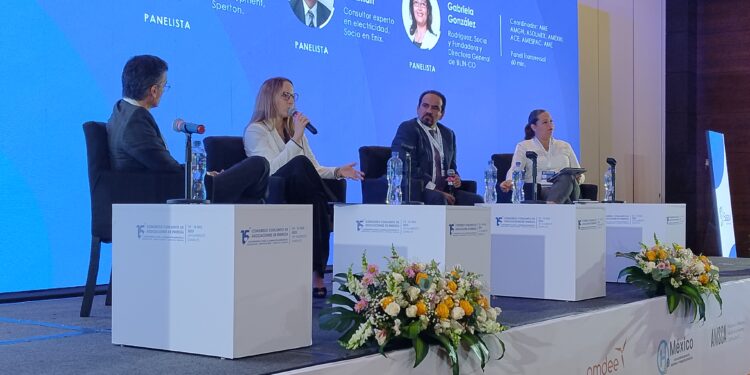 Aumentan Reglamentos carga administrativa para empresas