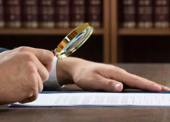 Publican Reglamentos del sector energético