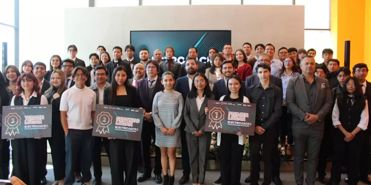 Puebla impulsa el talento joven con “Electrohack 2025”: Agencia de Energía