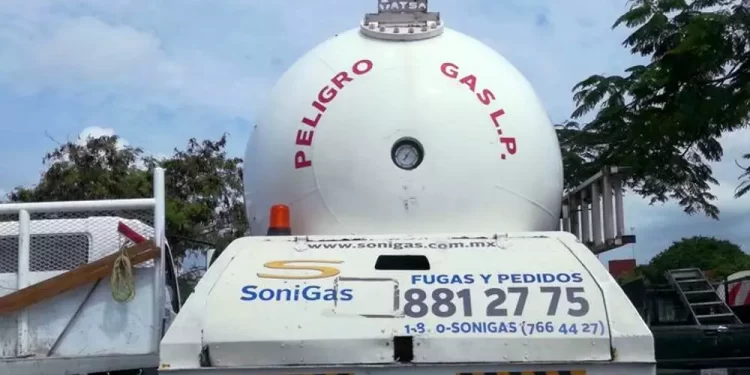 Amplía CNE al 31 de diciembre plazo para colocación de balizado en vehículos de reparto de combustibles