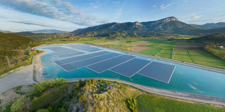 Considera EDF vender todas sus renovables en EE. UU.