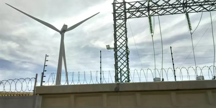 Accionistas dan luz verde a Cox para compra de activos de Iberdrola México