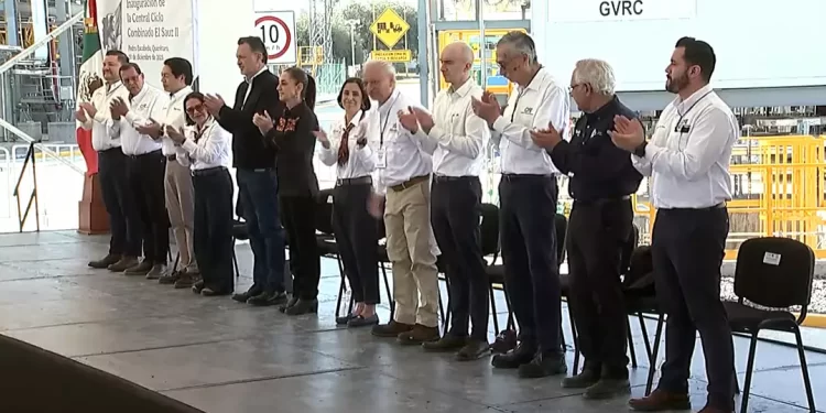 Inaugura Sheinbaum central de ciclo combinado El Sauz II