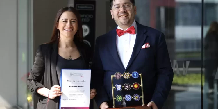 Por segunda ocasión, Iberdrola México se lleva el reconocimiento como Empresa Excepcional