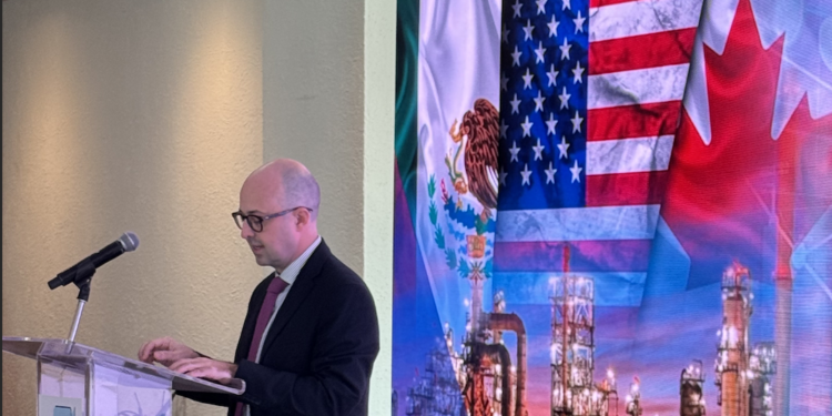 Industria química pide agilizar el comercio trilateral en revisión del TMEC