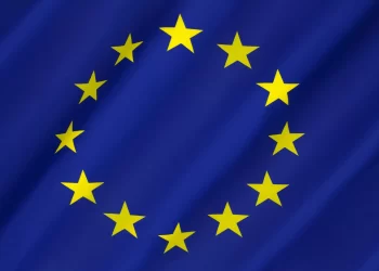 Aprueba la Unión Europea prohibición gradual a las importaciones de gas ruso