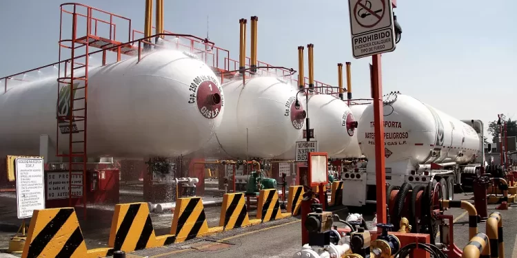 Unen esfuerzos AMEXGAS y ASEA para profesionalizar el sector del gas LP