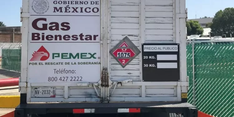 Recuerda CNE fin de plazo para instalar balizado en pipas y camiones de reparto de petrolíferos