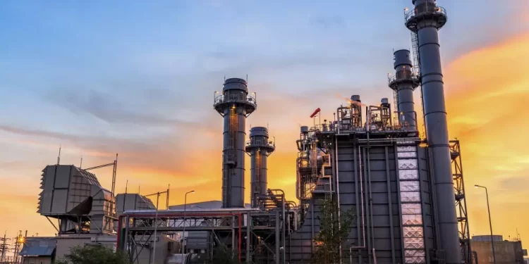 Mantiene sistema eléctrico reserva operativa de 60 %, informó CFE