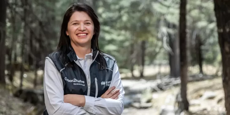 Carla Hernández destaca que se trabaja muy de cerca con las comunidades para garantizar el máximo beneficio de los proyectos desarrollados por C2N.