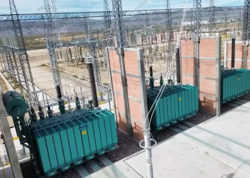 Planea CFE invertir 171.6 mmmdp para alcanzar 118.26 mil km de líneas de alta tensión