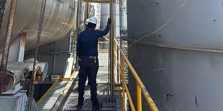 Redujo CFE emisiones por 105.9 mil toneladas de dióxido de carbono en 2025