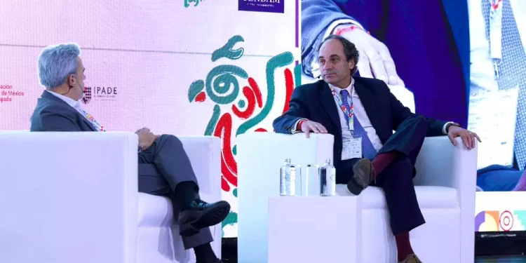 Destaca Cox momento clave para invertir en México y América Latina