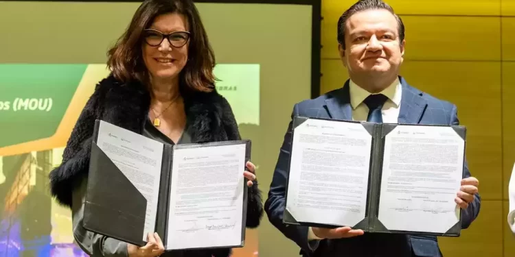 Firman Pemex y Petrobras memorándum de entendimiento para cooperación petrolera