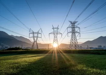 Invertirán 3.5 mil millones de dls en intrconexión energética en América Latina y el Caribe