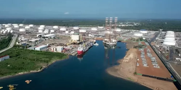 Registra Pemex incidentes en las refinerías Olmeca y Salamanca