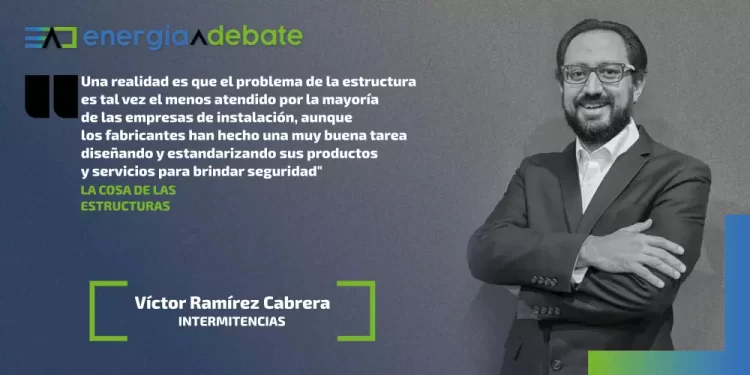 Energia Debate banner with a long Spanish quote about structure, and a photo of Víctor Ramírez Cabrera (Intermitencias) in a suit left to right with logos above.