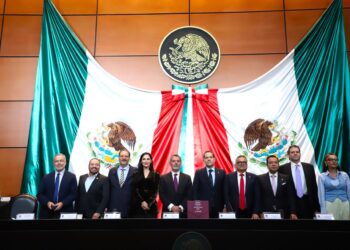 Paquete Económico 2027: inversión física se igualará con gasto en programas sociales 