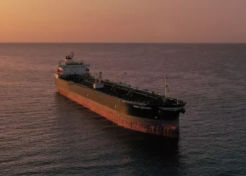 Prevén mayor precio en el petróleo para 2026 y 2027