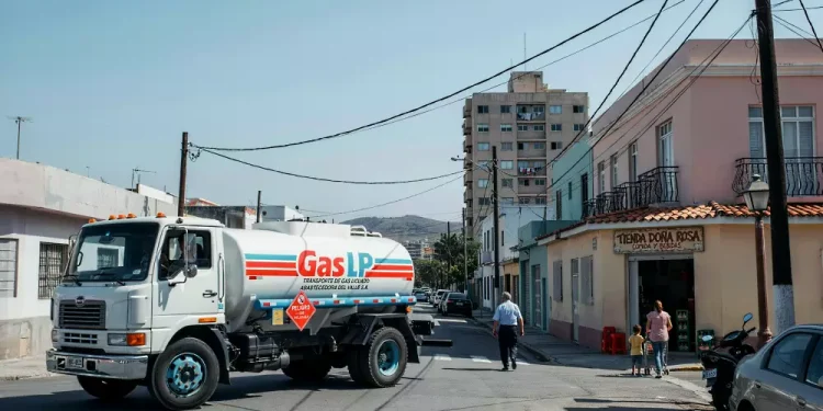 Publica ASEA la NOM de seguridad para pipas de gas LP